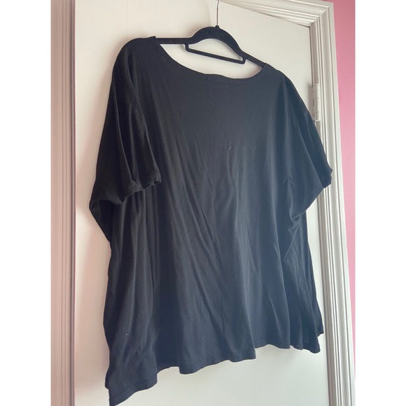 Truly Madly Deeply UO Leopard Cross Tee - One Size - Picture 3 of 5